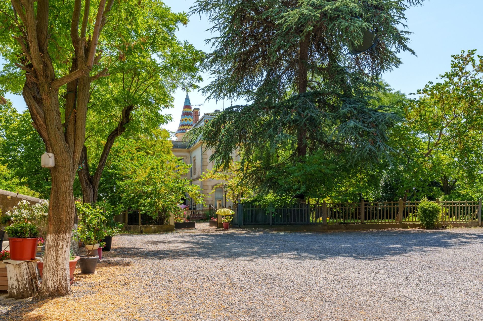 castle 28 Rooms for sale on BEZIERS (34500)