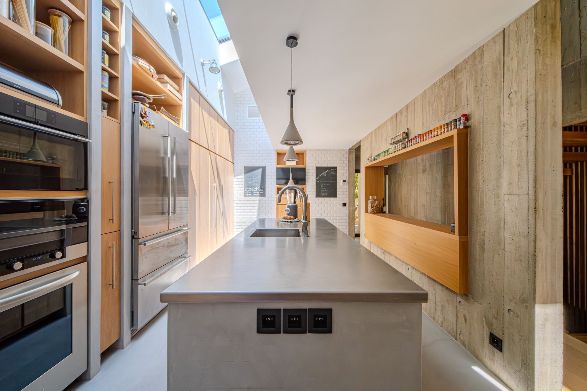 house 7 Rooms for sale on CASTELNAU LE LEZ (34170)