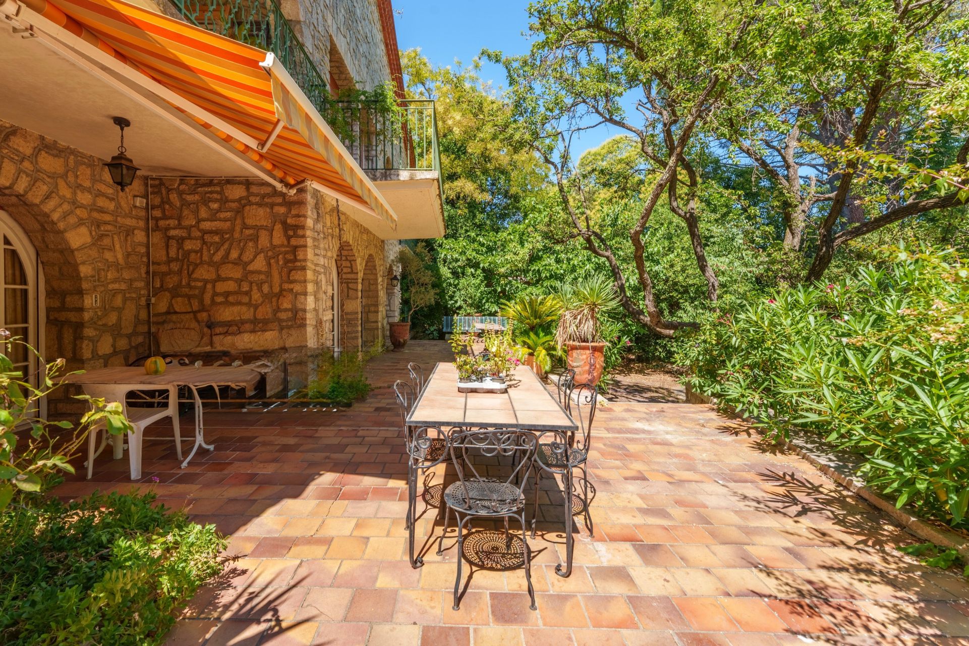 house 10 Rooms for sale on MONTPELLIER (34070)