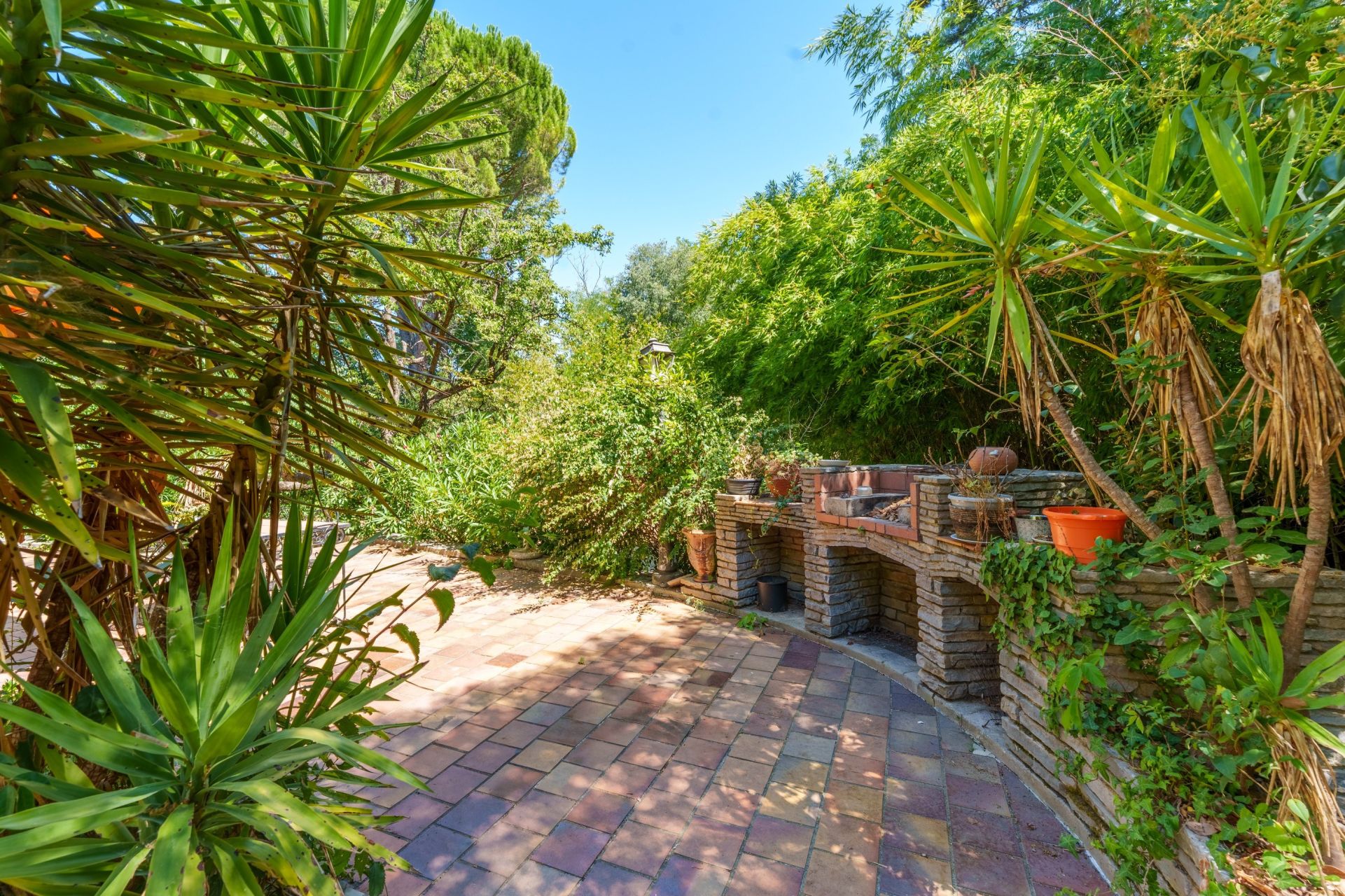 house 10 Rooms for sale on MONTPELLIER (34070)