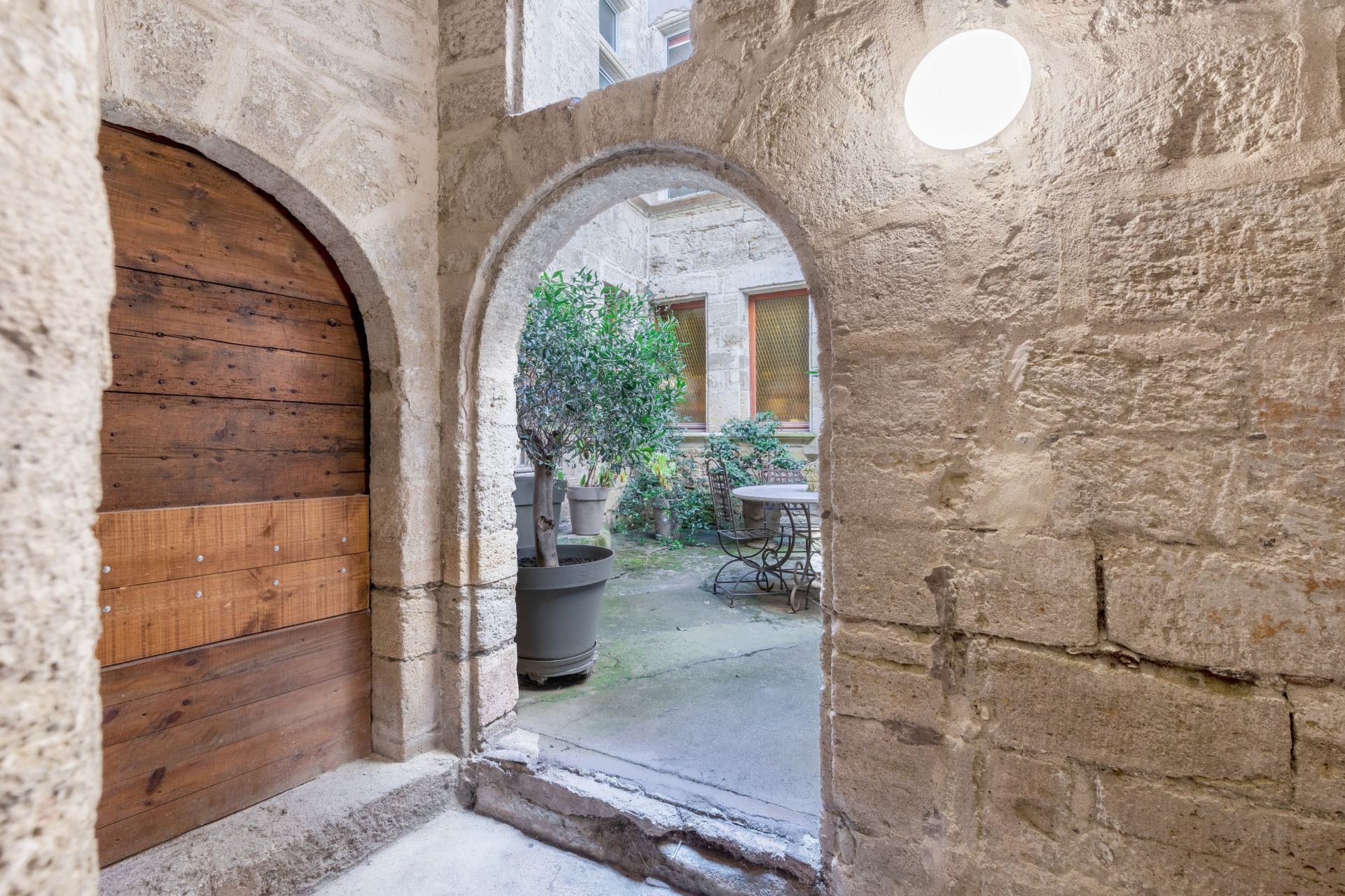 appartement 6 Pièces en vente sur PEZENAS (34120)
