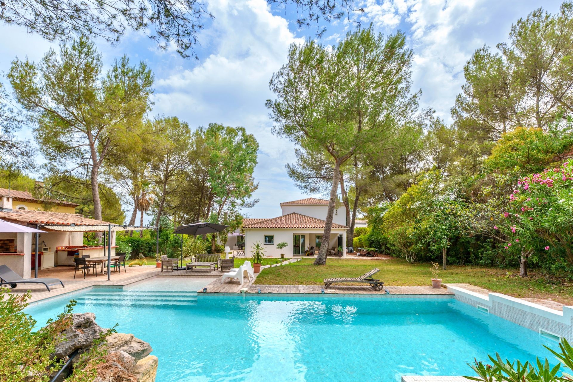 maison 9 Pièces en vente sur MONTPELLIER (34000)