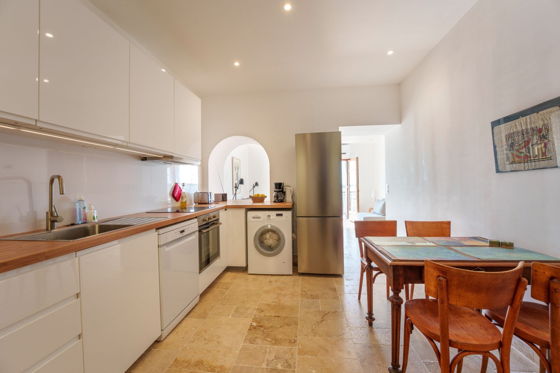 propriété 9 Pièces en vente sur BOUZIGUES (34140)