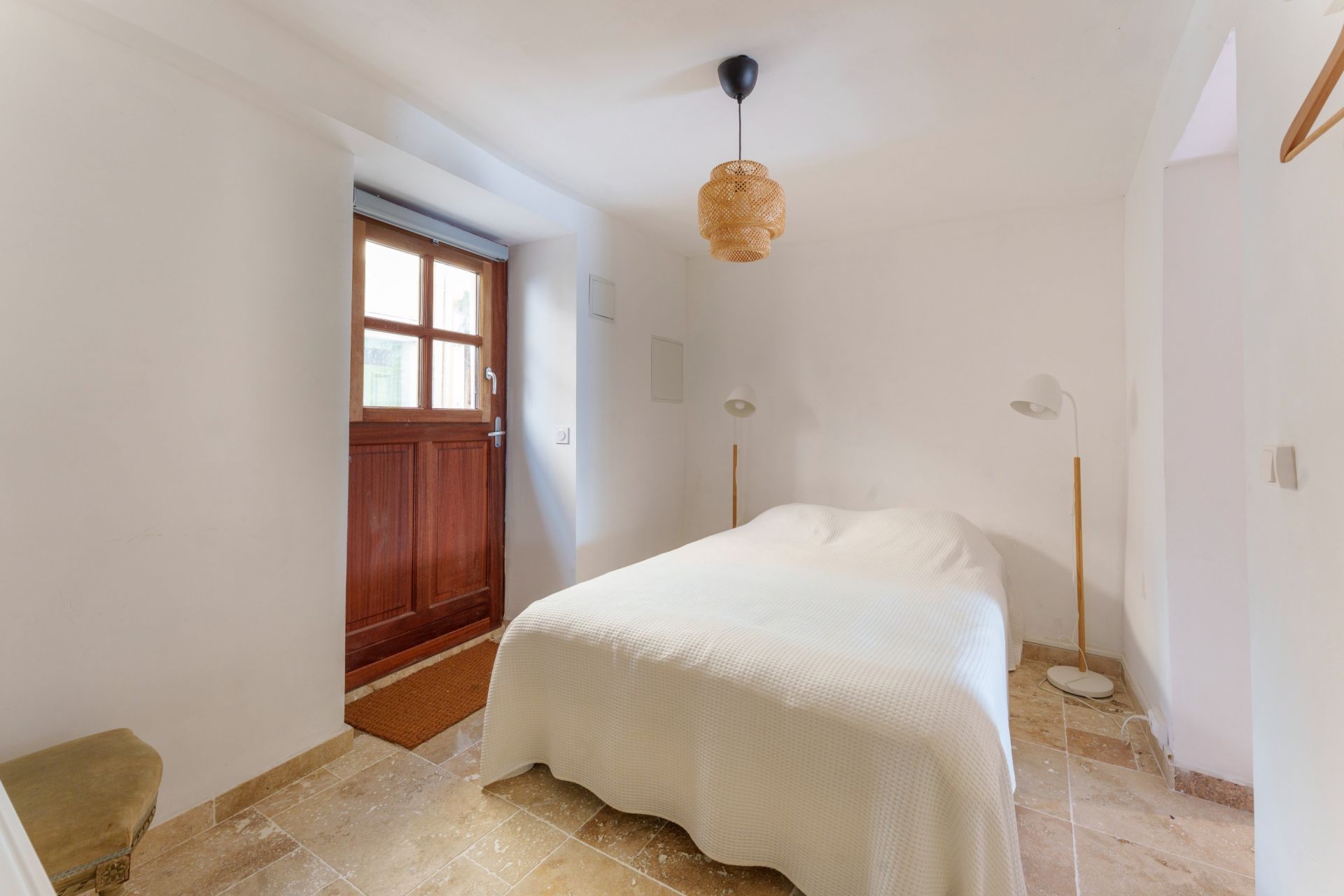 propriété 9 Pièces en vente sur BOUZIGUES (34140)