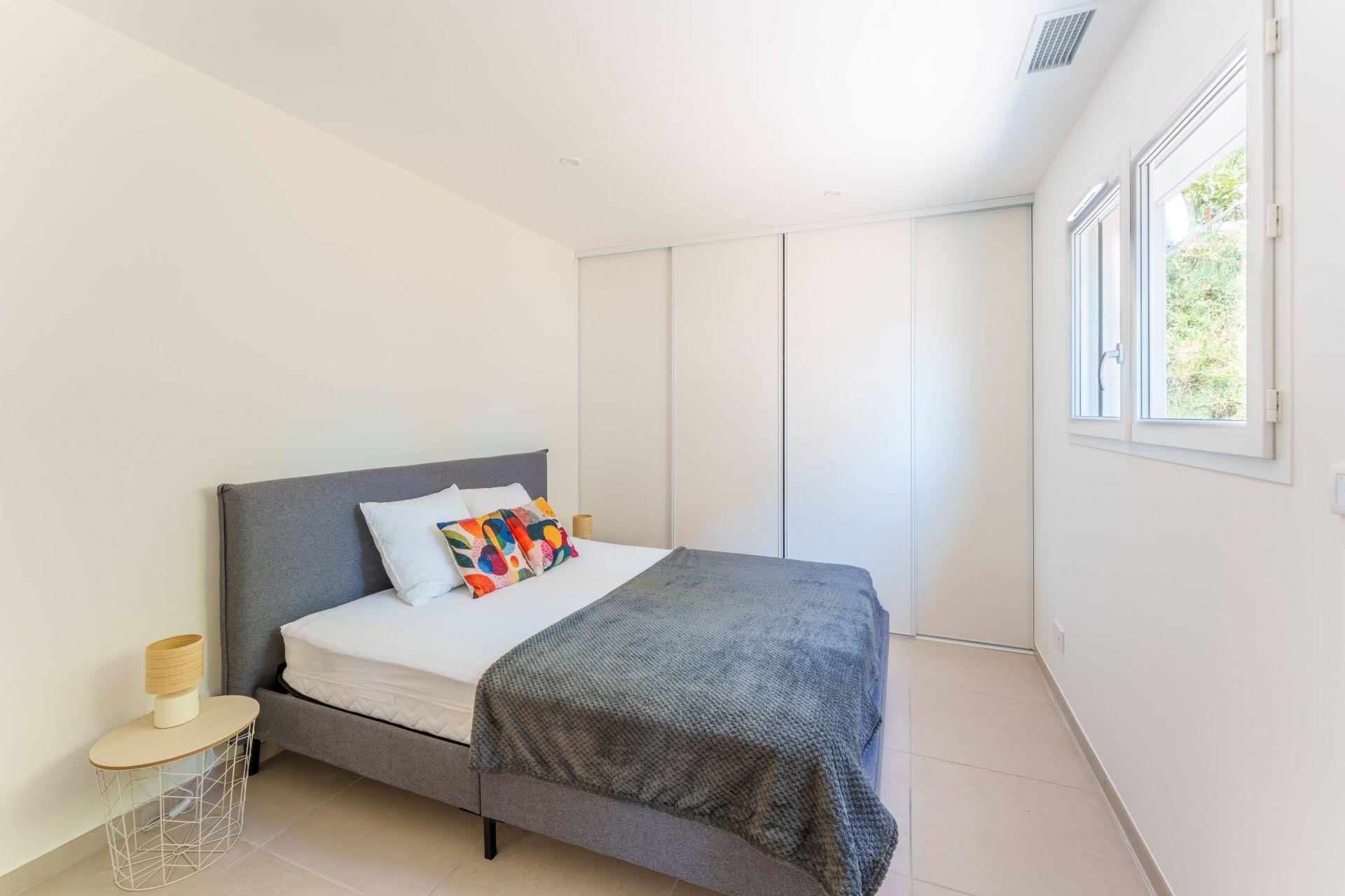 house 6 Rooms for sale on VIC LA GARDIOLE (34110)