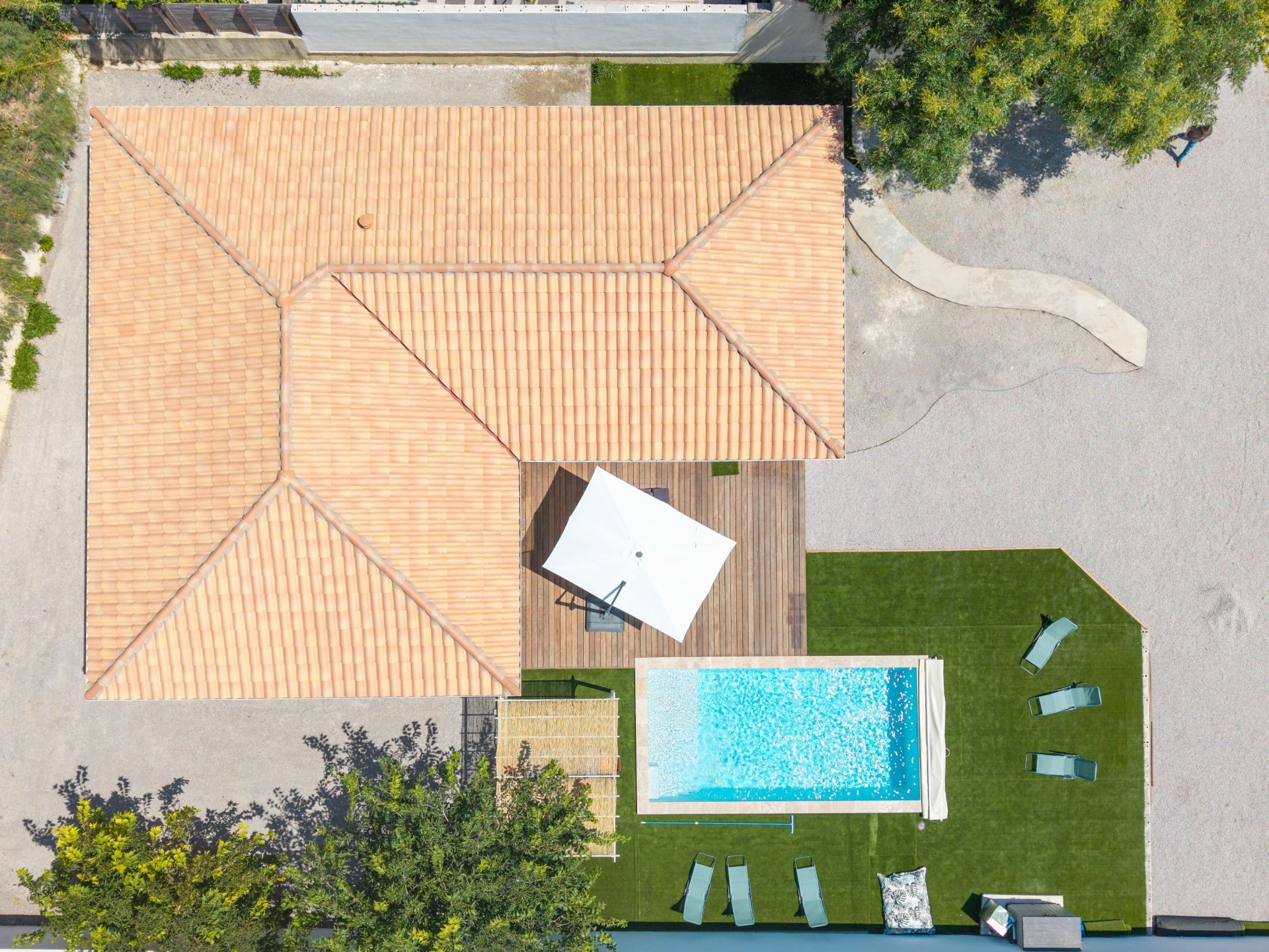 house 6 Rooms for sale on VIC LA GARDIOLE (34110)