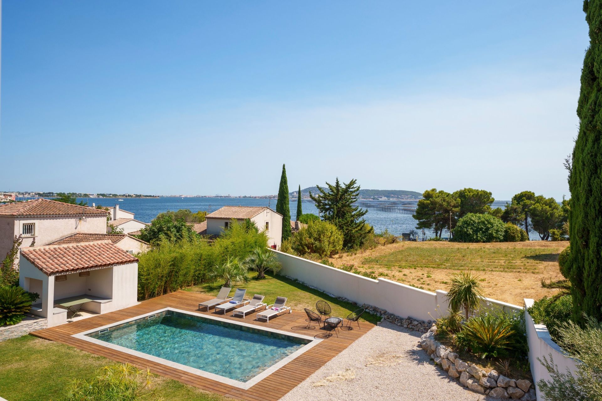 villa 5 Pièces en vente sur BOUZIGUES (34140)