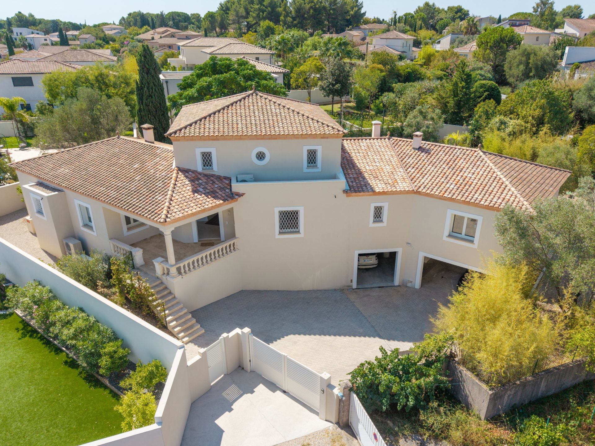 maison 6 Pièces en vente sur ST JEAN DE VEDAS (34430)