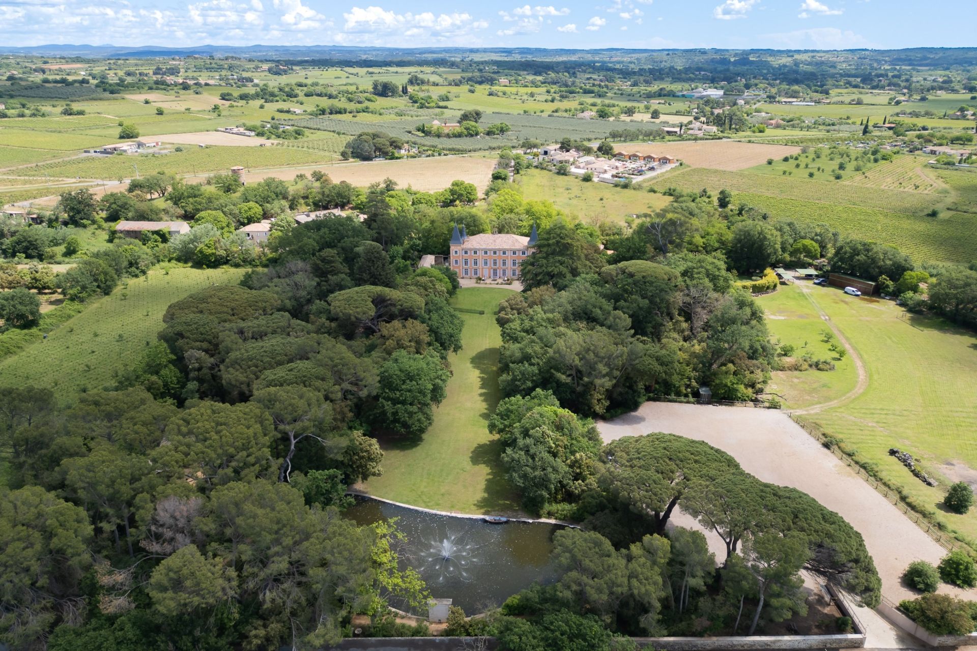 château 20 Pièces en vente sur PEZENAS (34120)