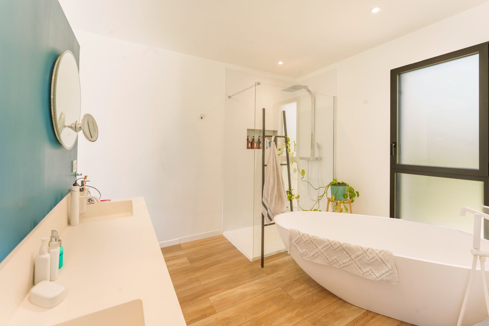 house 6 Rooms for sale on ST BAUZILLE DE MONTMEL (34160)