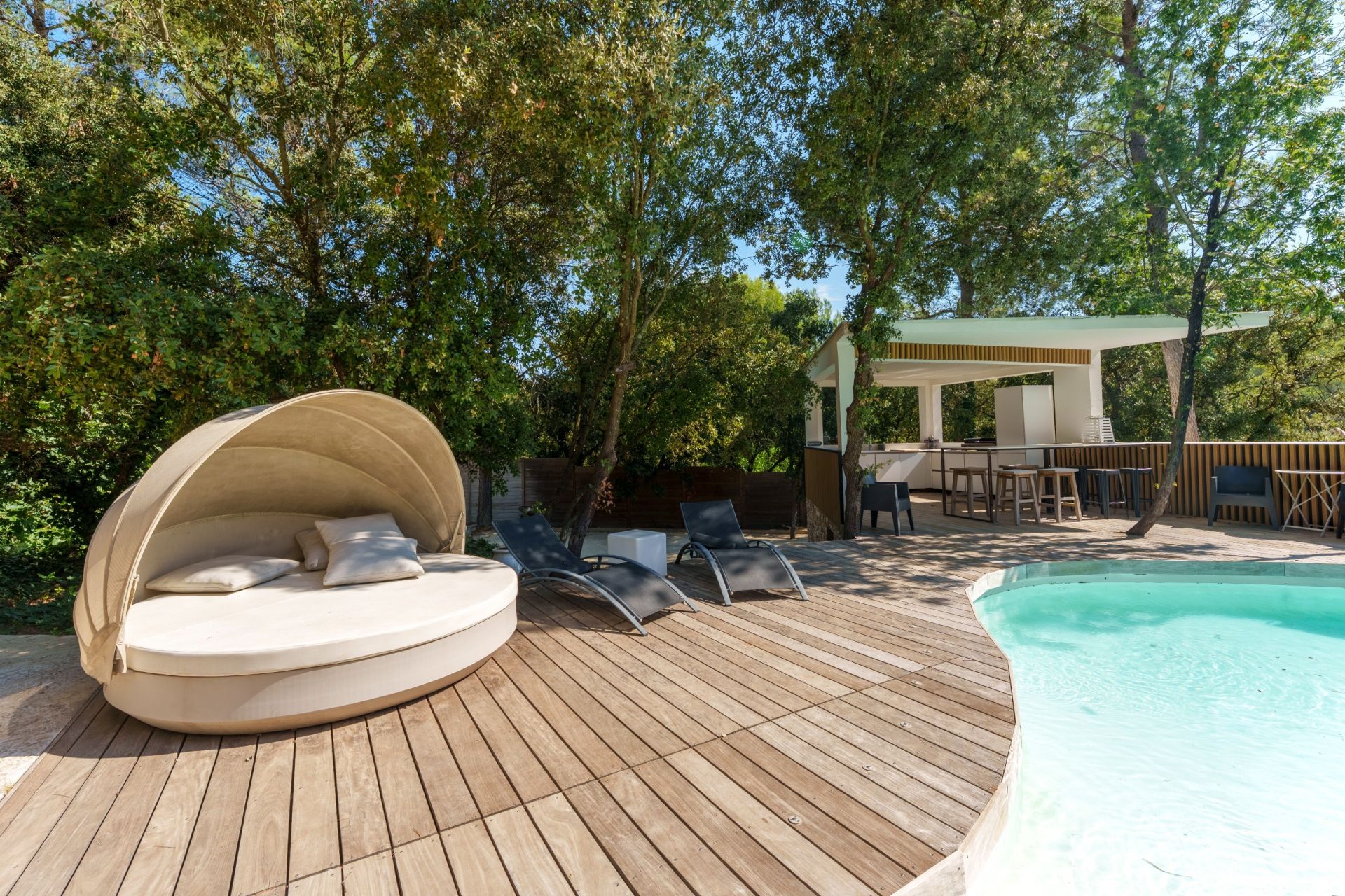 house 6 Rooms for sale on ST BAUZILLE DE MONTMEL (34160)