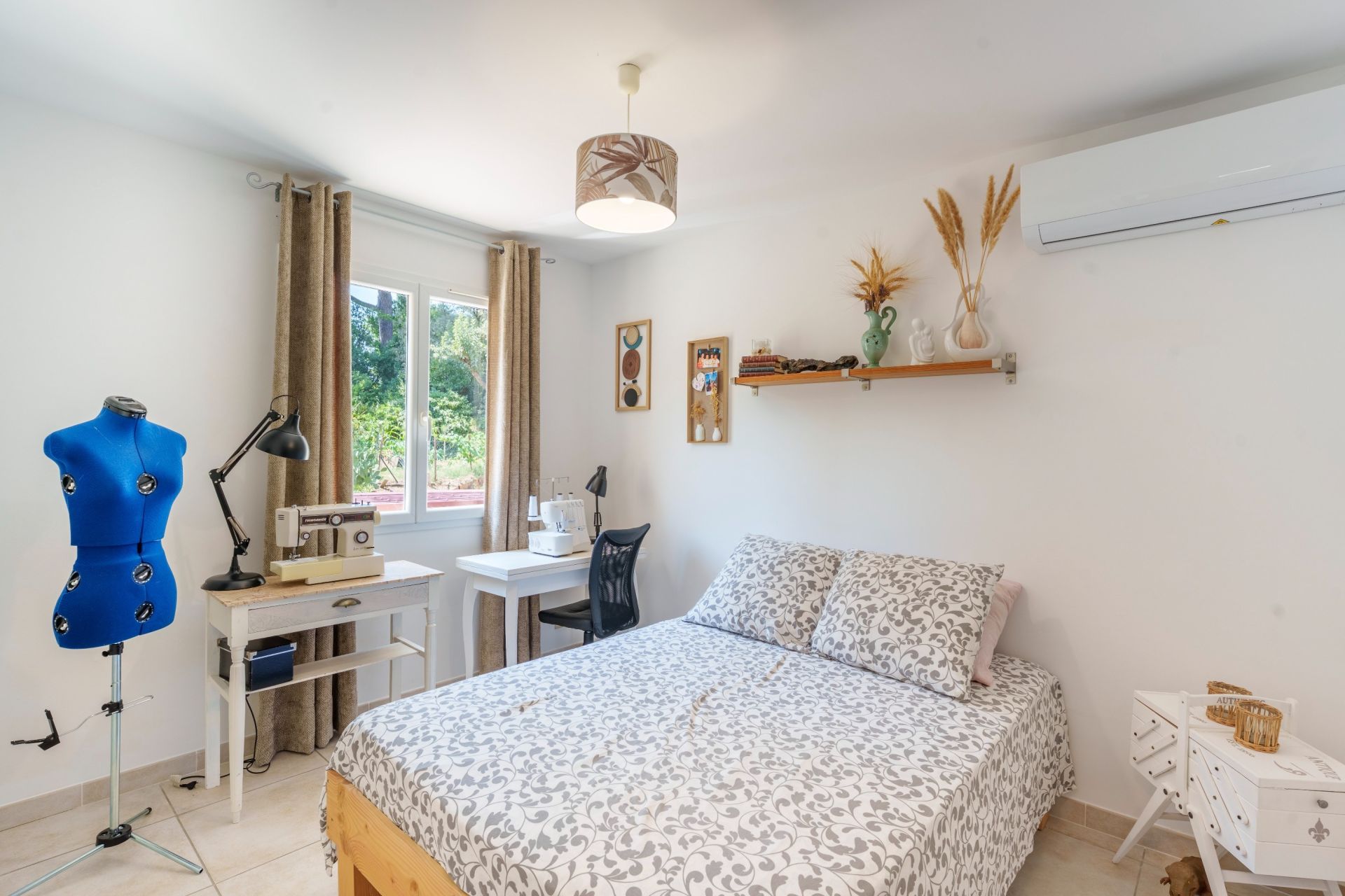 house 5 Rooms for sale on ESPONDEILHAN (34290)