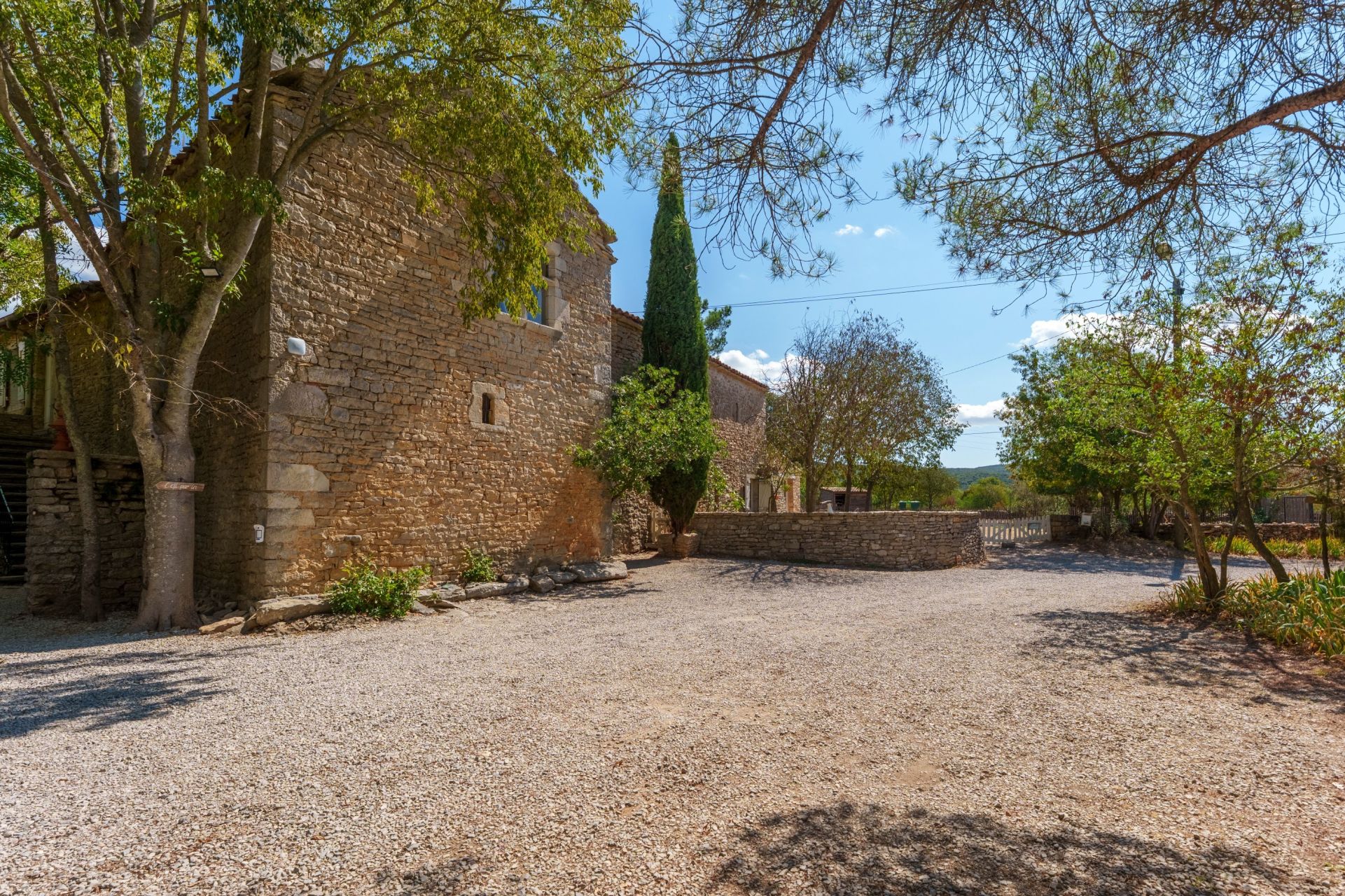 mas 16 Rooms for sale on MONTPELLIER (34000)
