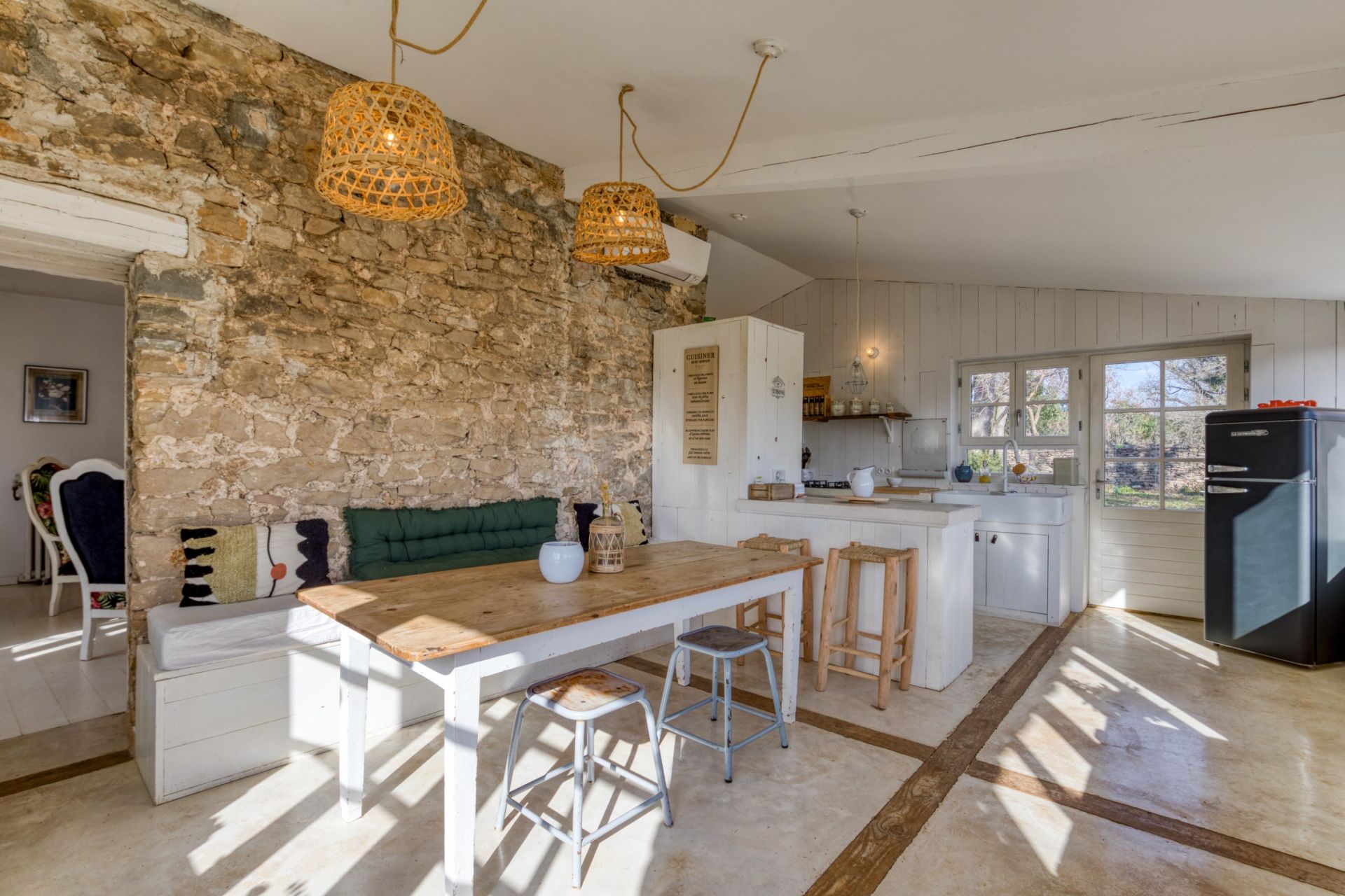 mas 16 Rooms for sale on MONTPELLIER (34000)