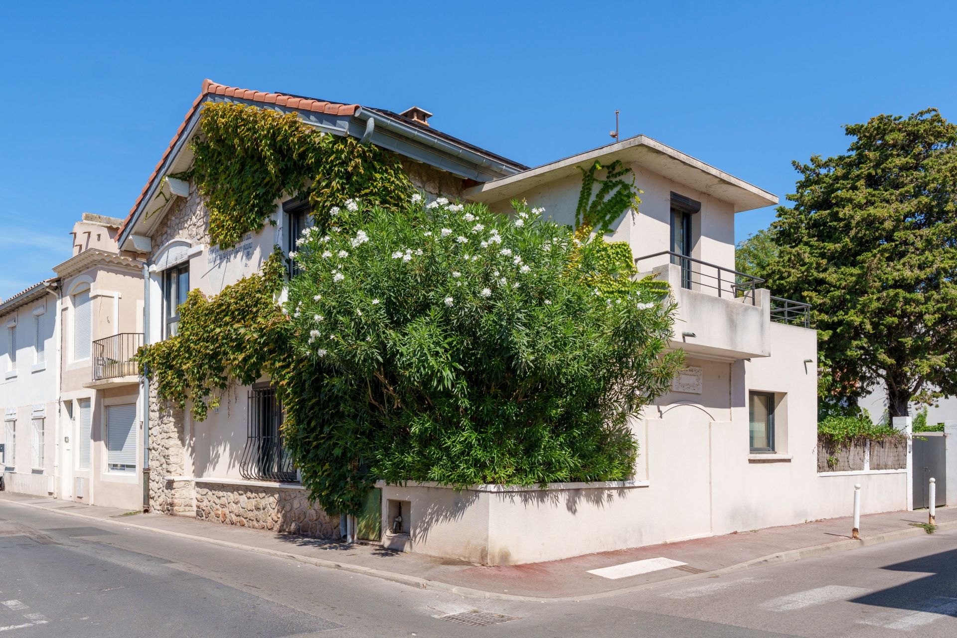 house 6 Rooms for sale on PALAVAS LES FLOTS (34250)