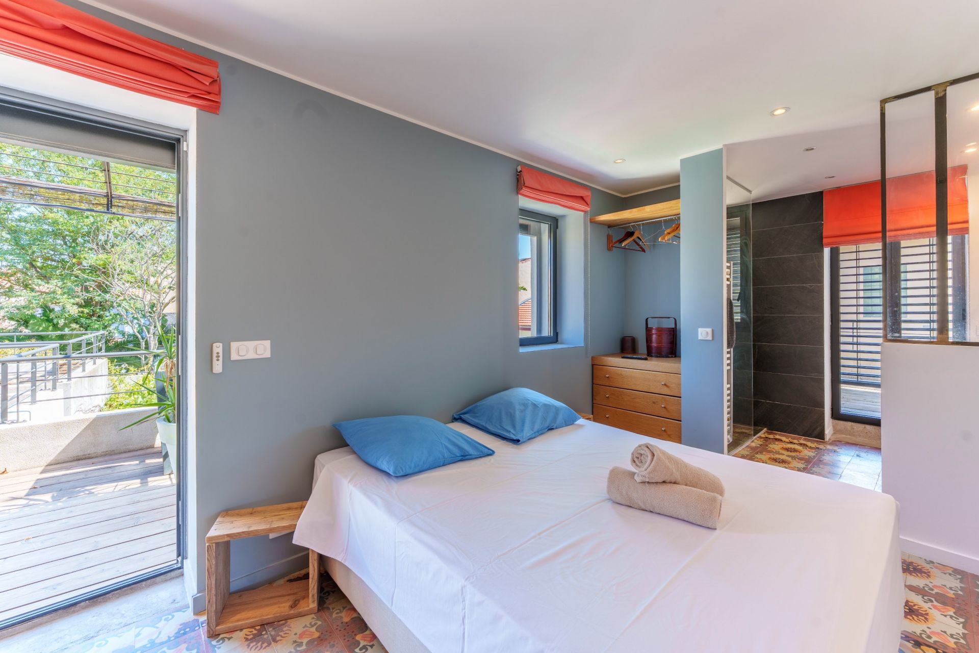 house 6 Rooms for sale on PALAVAS LES FLOTS (34250)