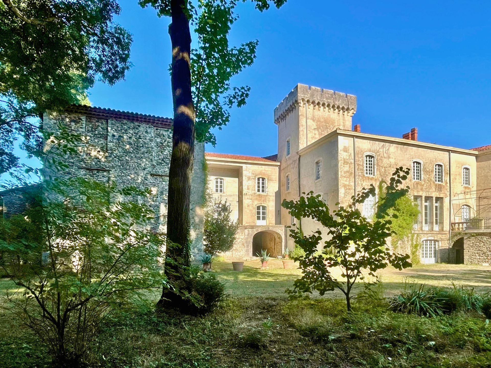 propriété 30 Pièces en vente sur MONTPELLIER (34000)