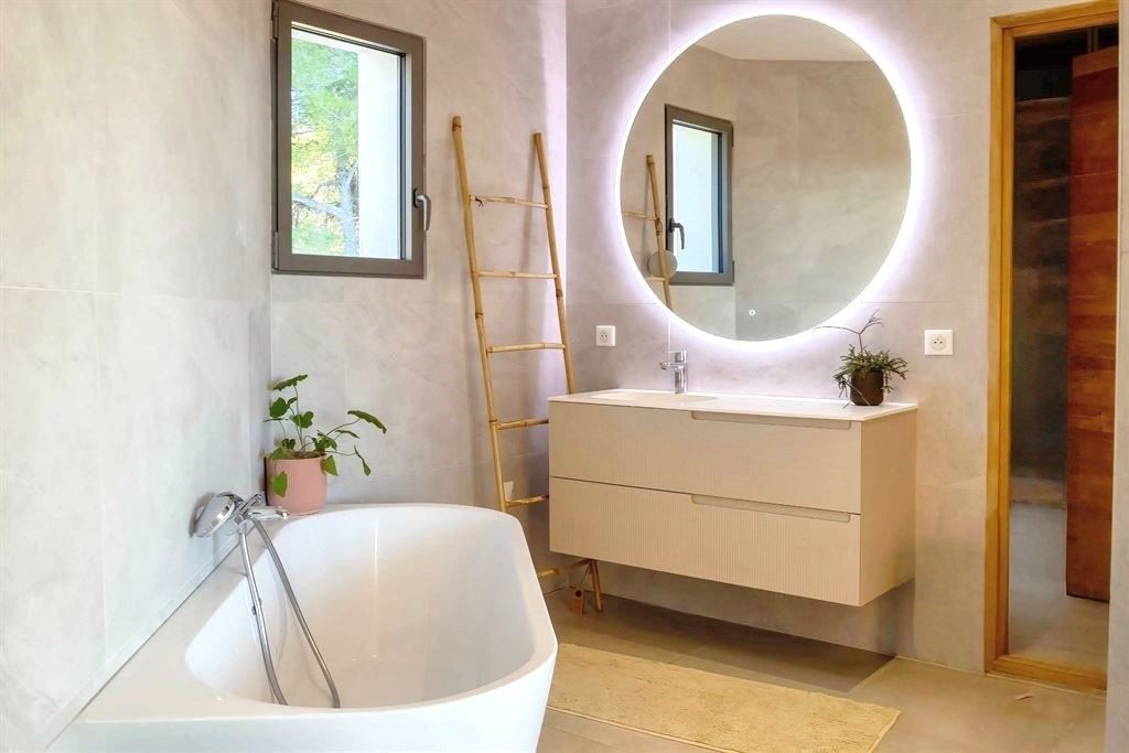 house 7 Rooms for sale on MONTPELLIER (34000)
