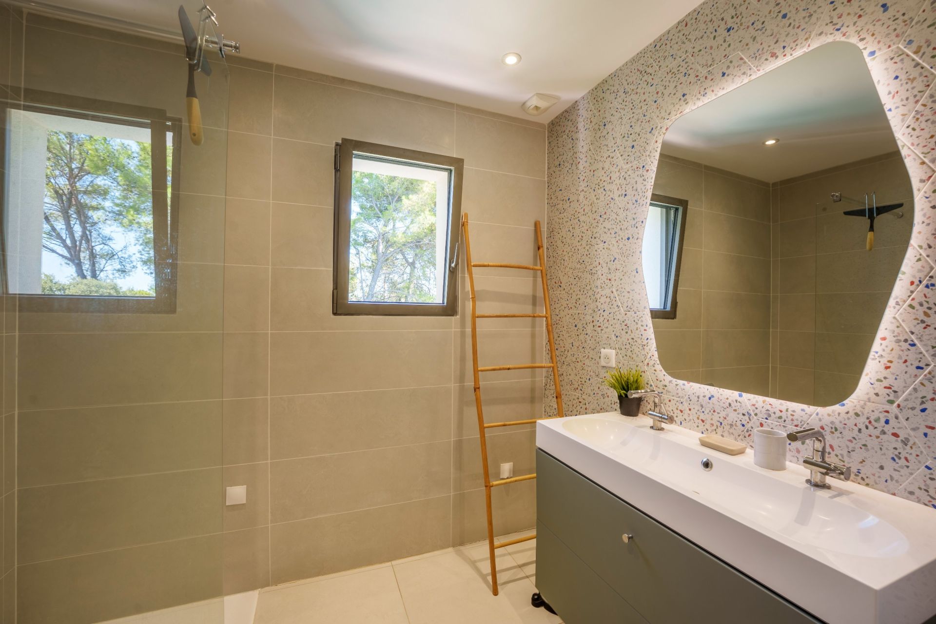 house 7 Rooms for sale on MONTPELLIER (34000)