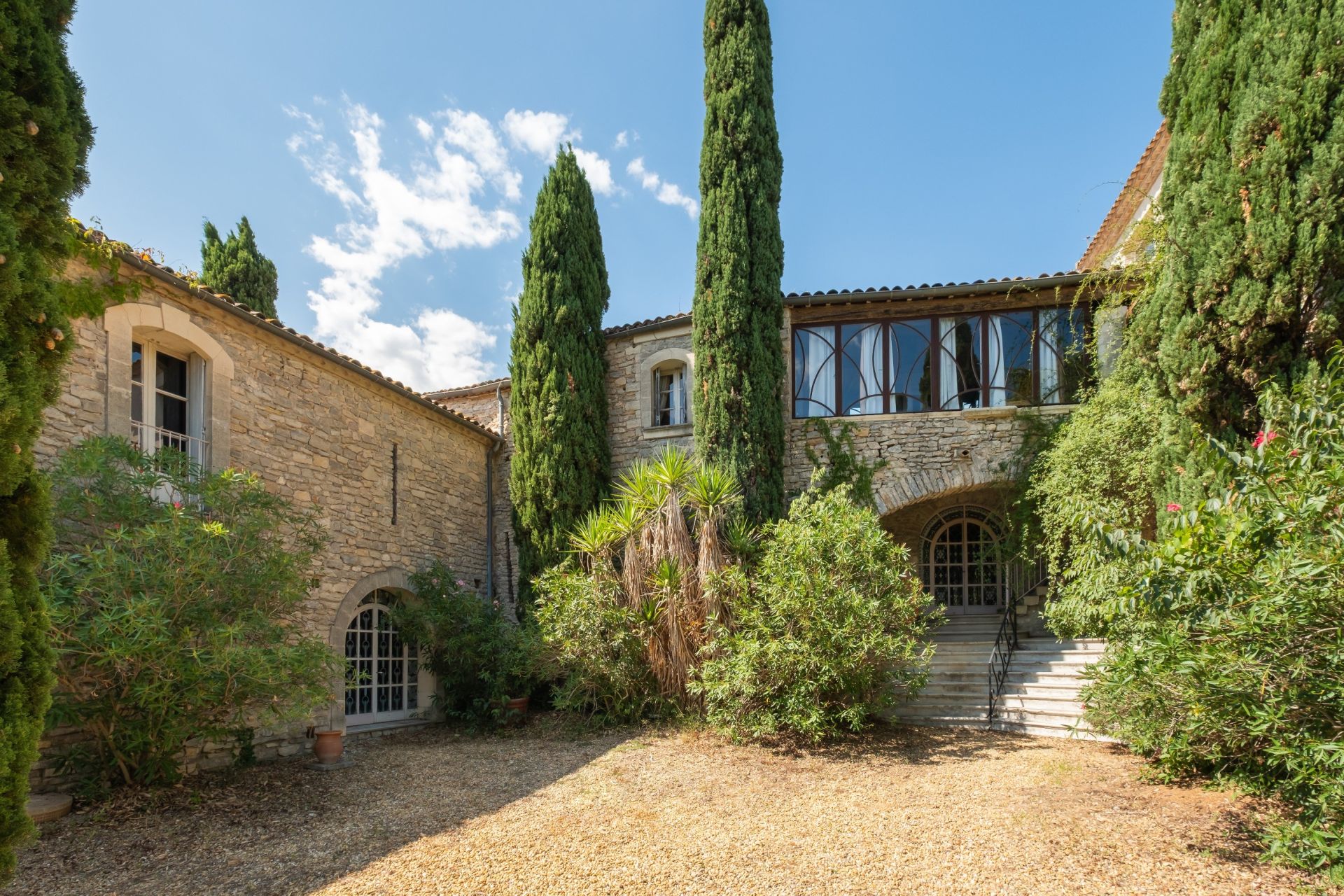mas 17 Rooms for sale on ST BAUZILLE DE MONTMEL (34160)