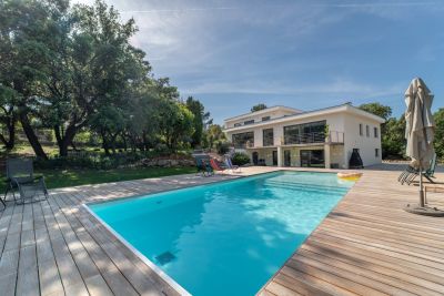 Sale House Montferrier-sur-Lez 10&nbsp;Rooms 360&nbsp;m²
