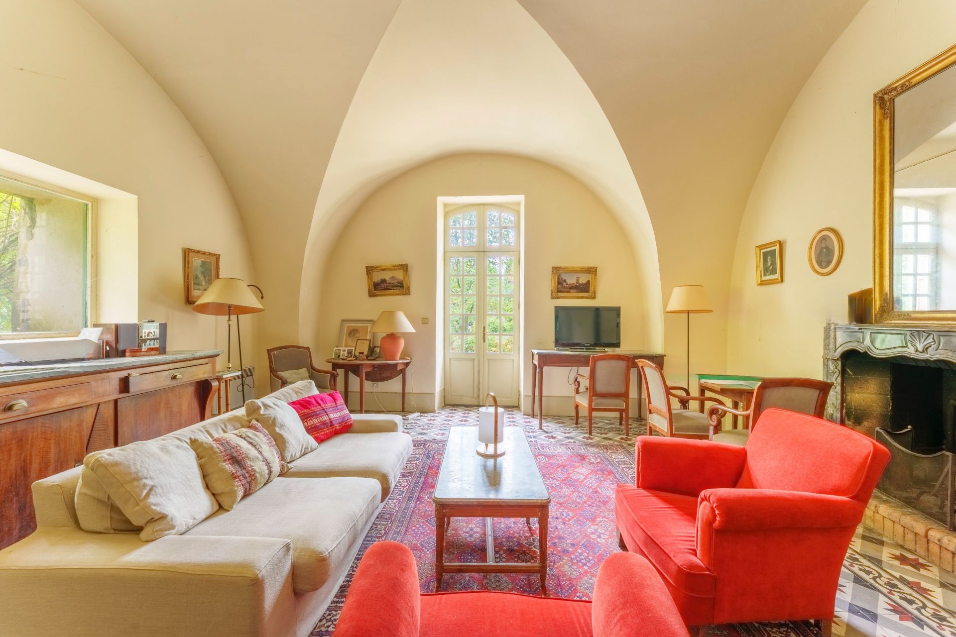 house 21 Rooms for sale on MONTPELLIER (34000)