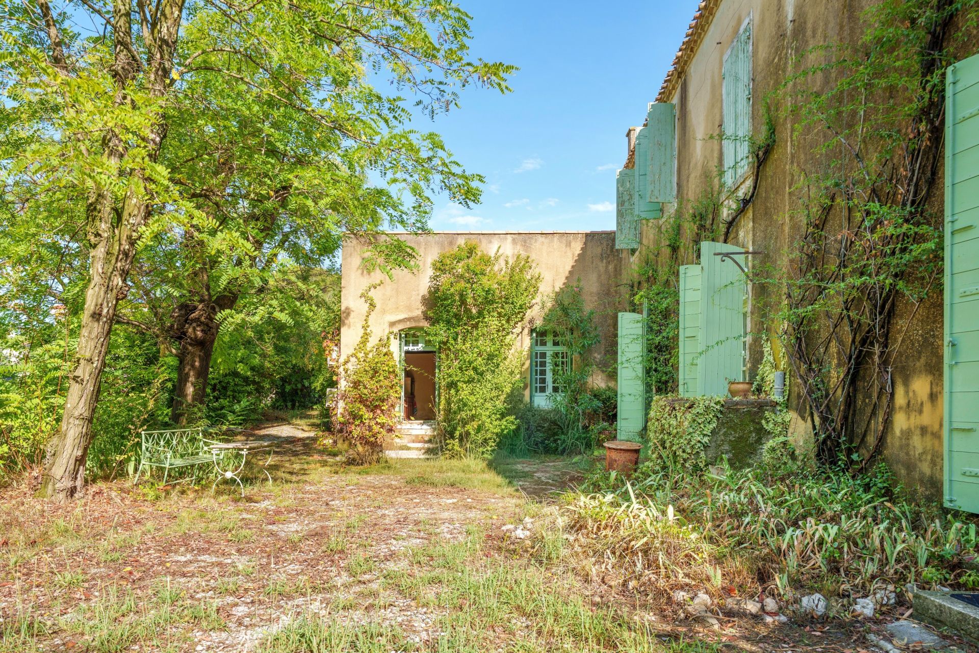 house 21 Rooms for sale on MONTPELLIER (34000)