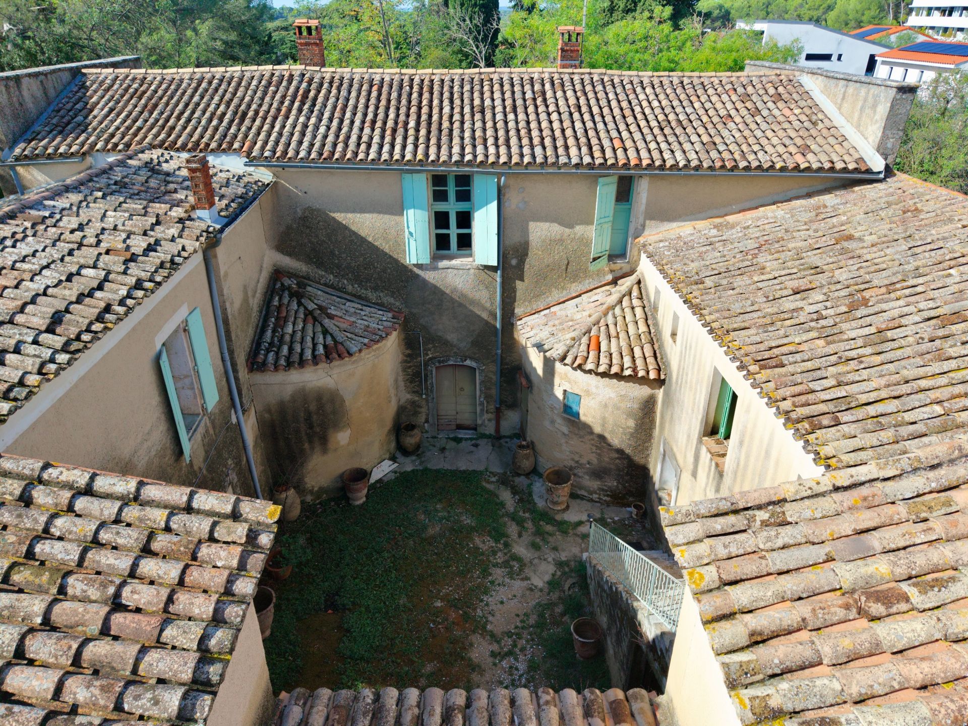 house 21 Rooms for sale on MONTPELLIER (34000)