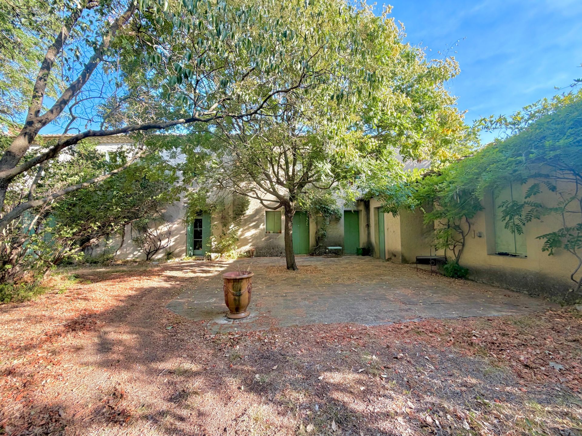 house 21 Rooms for sale on MONTPELLIER (34000)