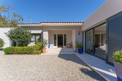 Sale House Juvignac 5&nbsp;Rooms 200&nbsp;m²