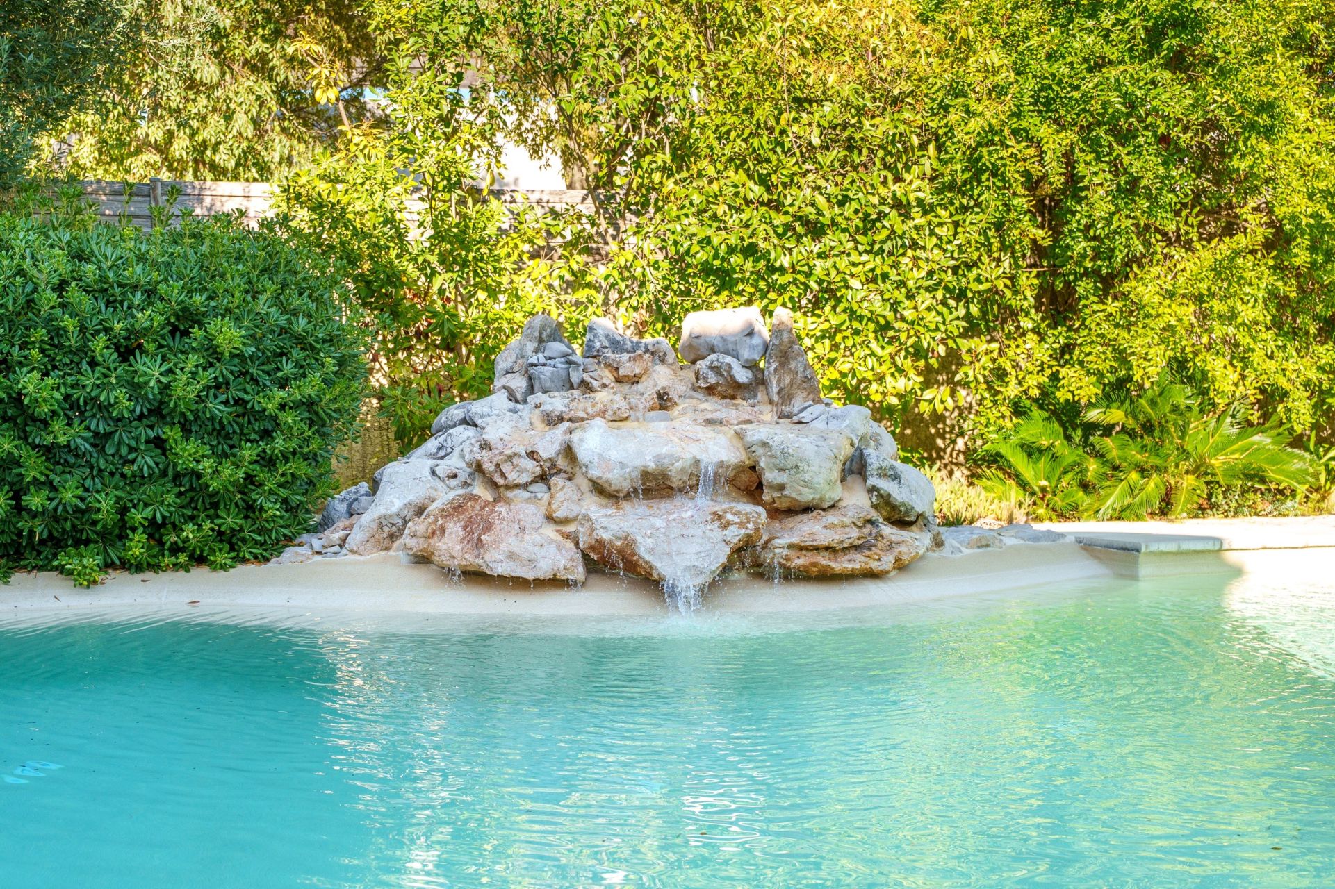 house 6 Rooms for sale on LE CRES (34920)