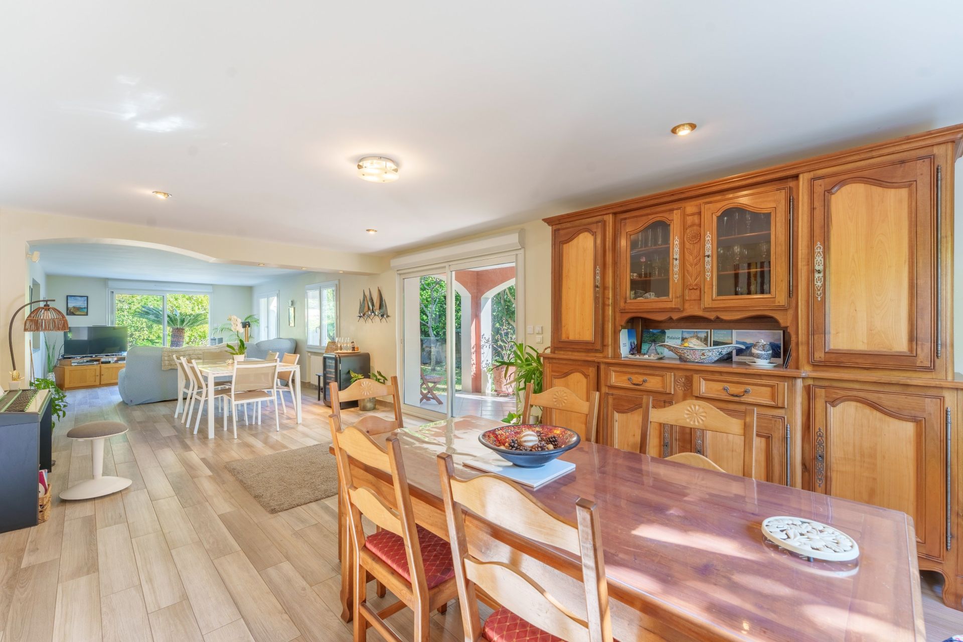 house 6 Rooms for sale on LE CRES (34920)