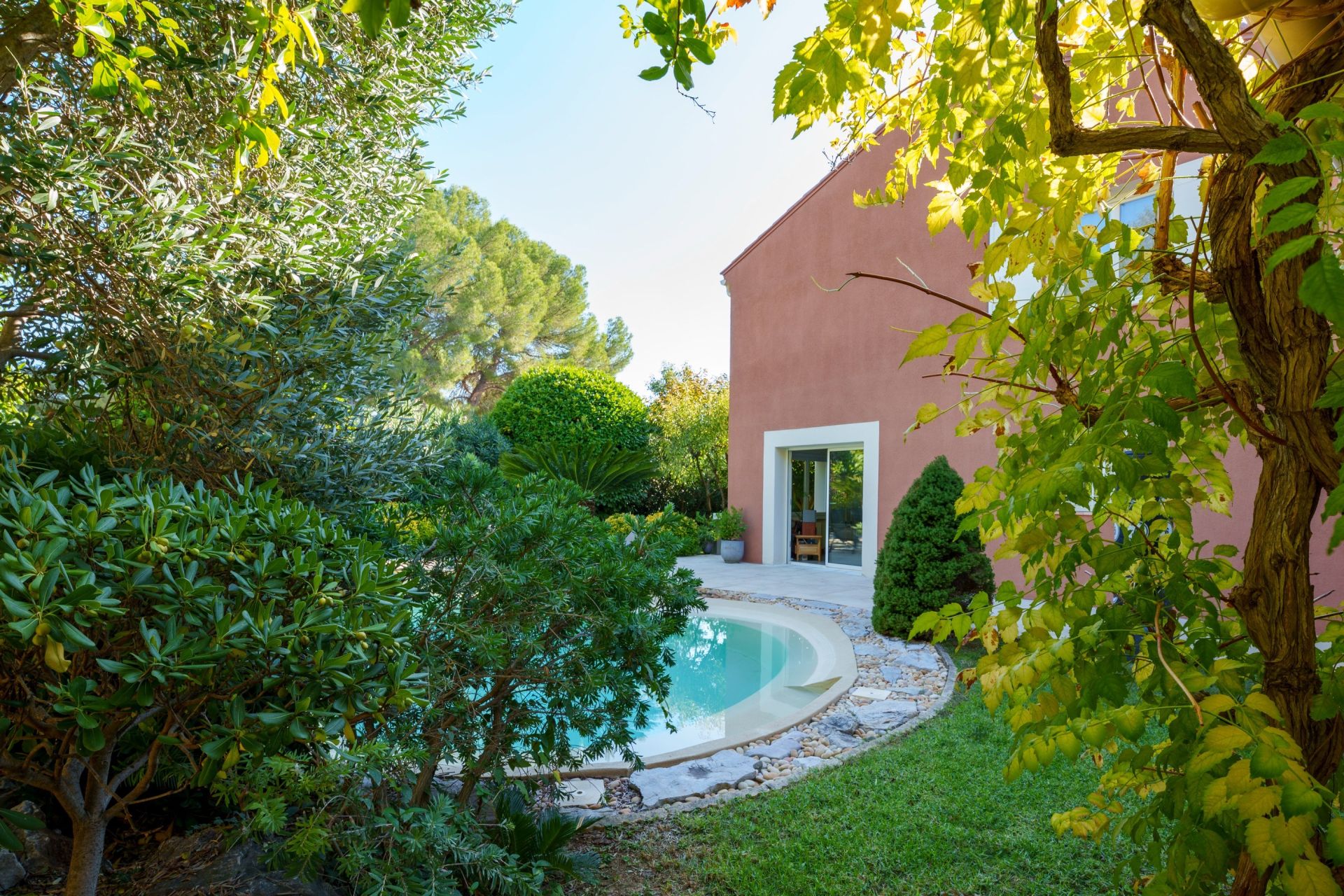 house 6 Rooms for sale on LE CRES (34920)